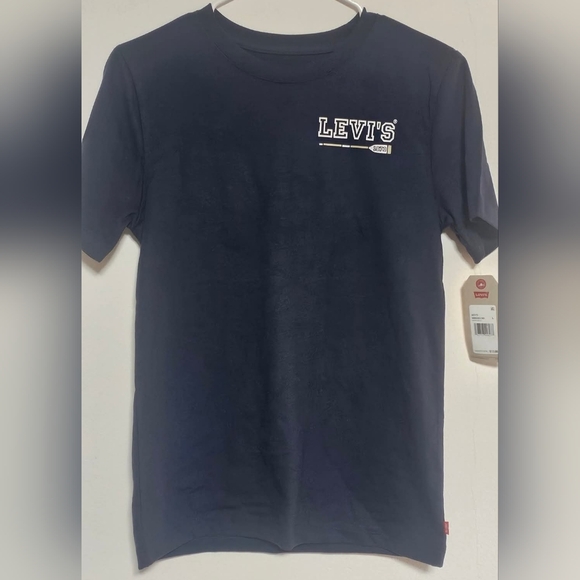 Levi's Other - Levi's Men's Navy Blue T-Shirt